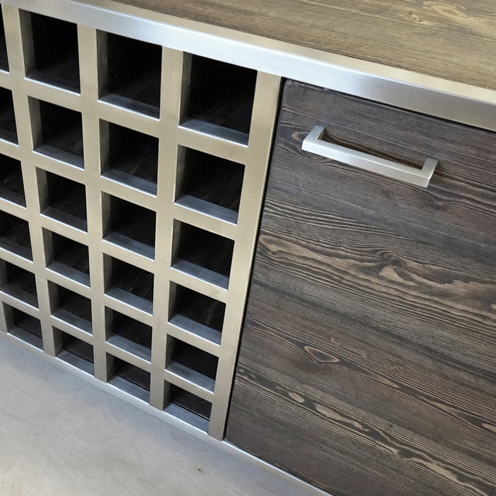 Mac&Wood Sideboard with Wine Rack